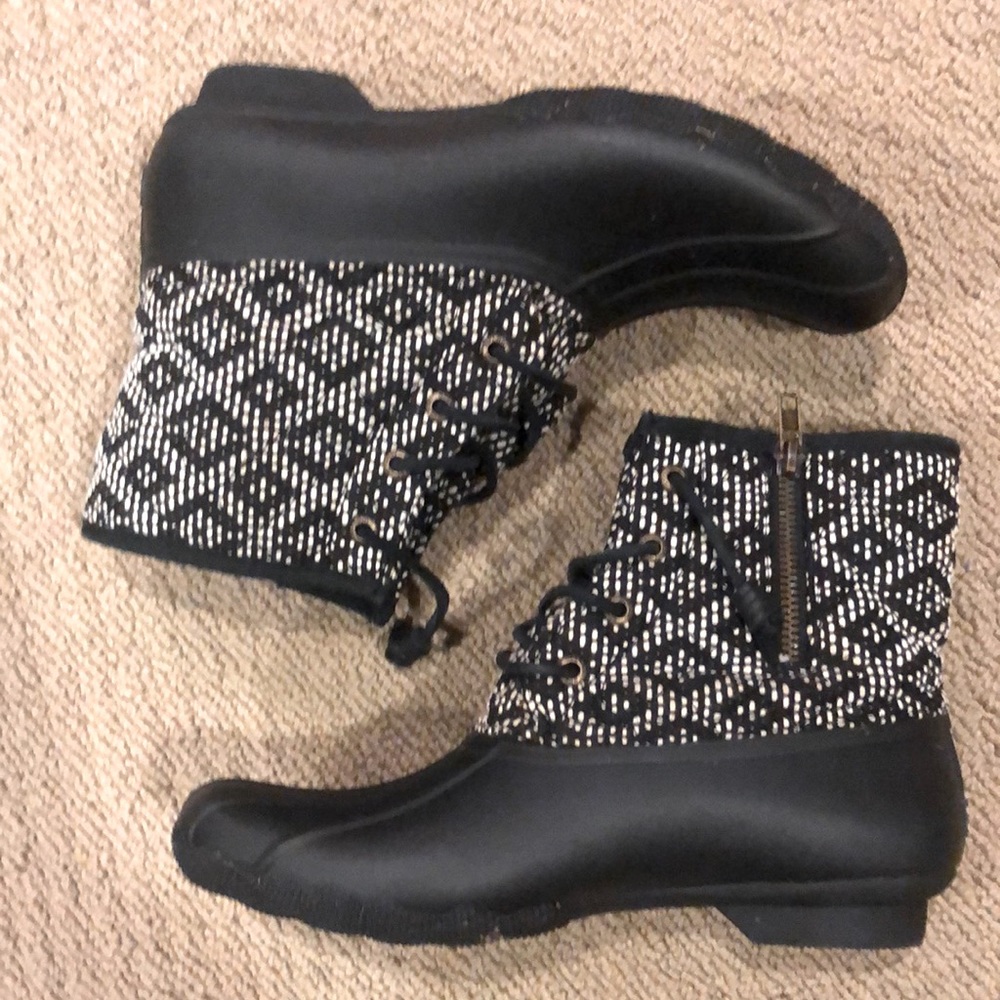 Sperry rain boots!